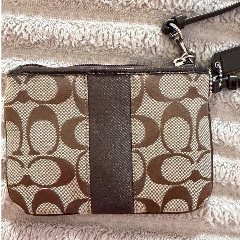 Coach Signature‎ Monogram Canvas Wristlet Brown Leather Trim Wristlet - Picture 2 of 8